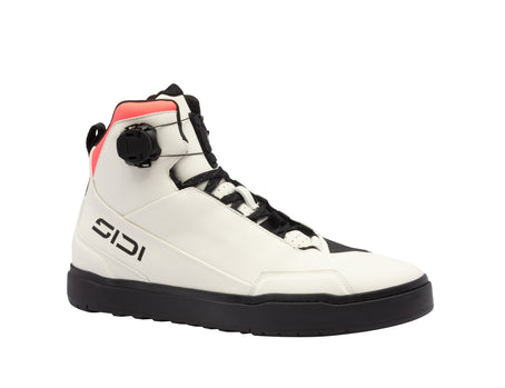 Riding Shoes or Motorcycle Boots? How to Actually Choose